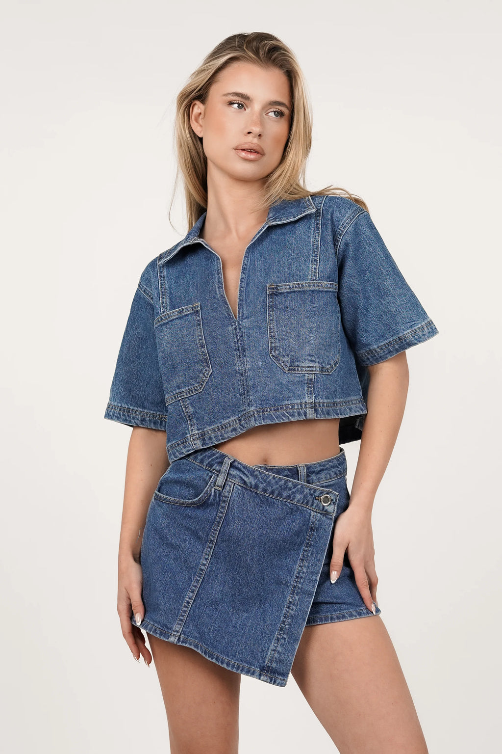Dark Blue Denim Cropped Top & Skirt Set – Trendy Two-Piece Outfit